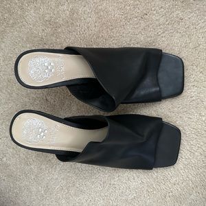 Vince Camuto mule